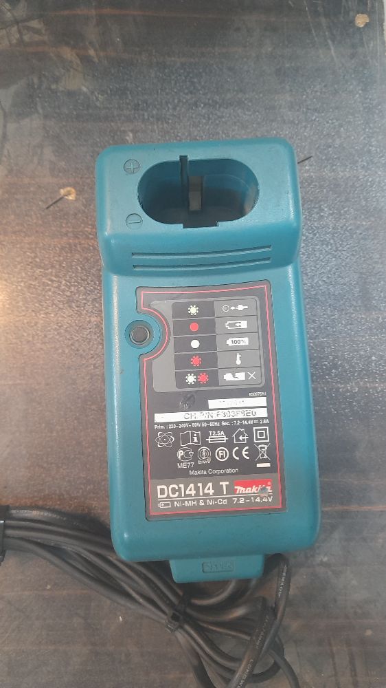 شارژر باطری ماکیتا نسل قدیم