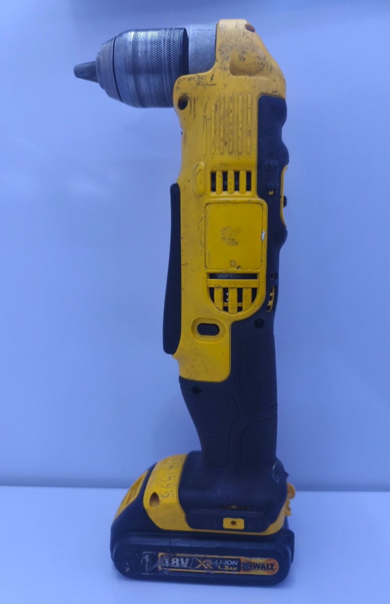 دریل دیوالت