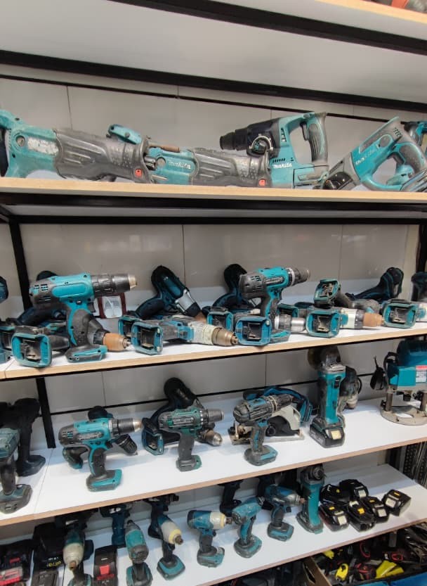 انواع ابزار ماکیتا به همراه باتری شارژر (دریل ایمپکت بکس)